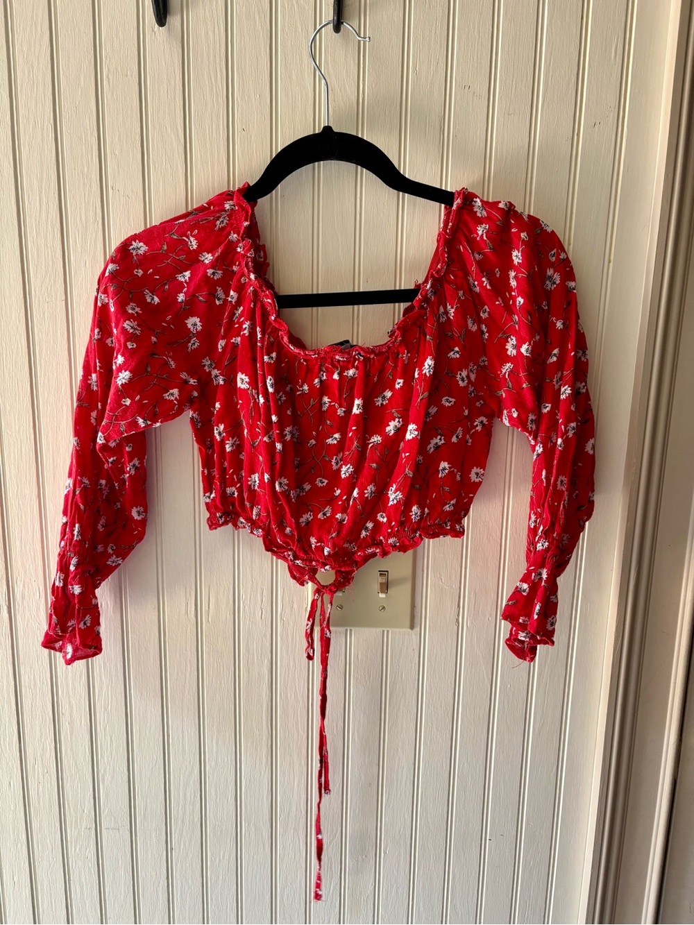 Red Floral Tie-Front Long Sleeve Crop Top